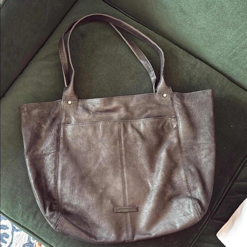 Elegant Brown Leather Tote Bag